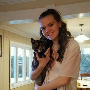 Meet your Posher, Kaylee